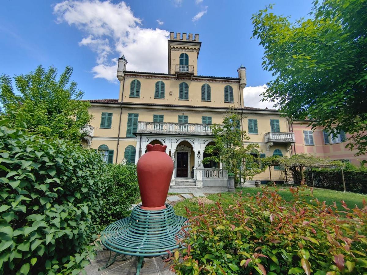 B&B Villa Ferrari อัสตี ภายนอก รูปภาพ